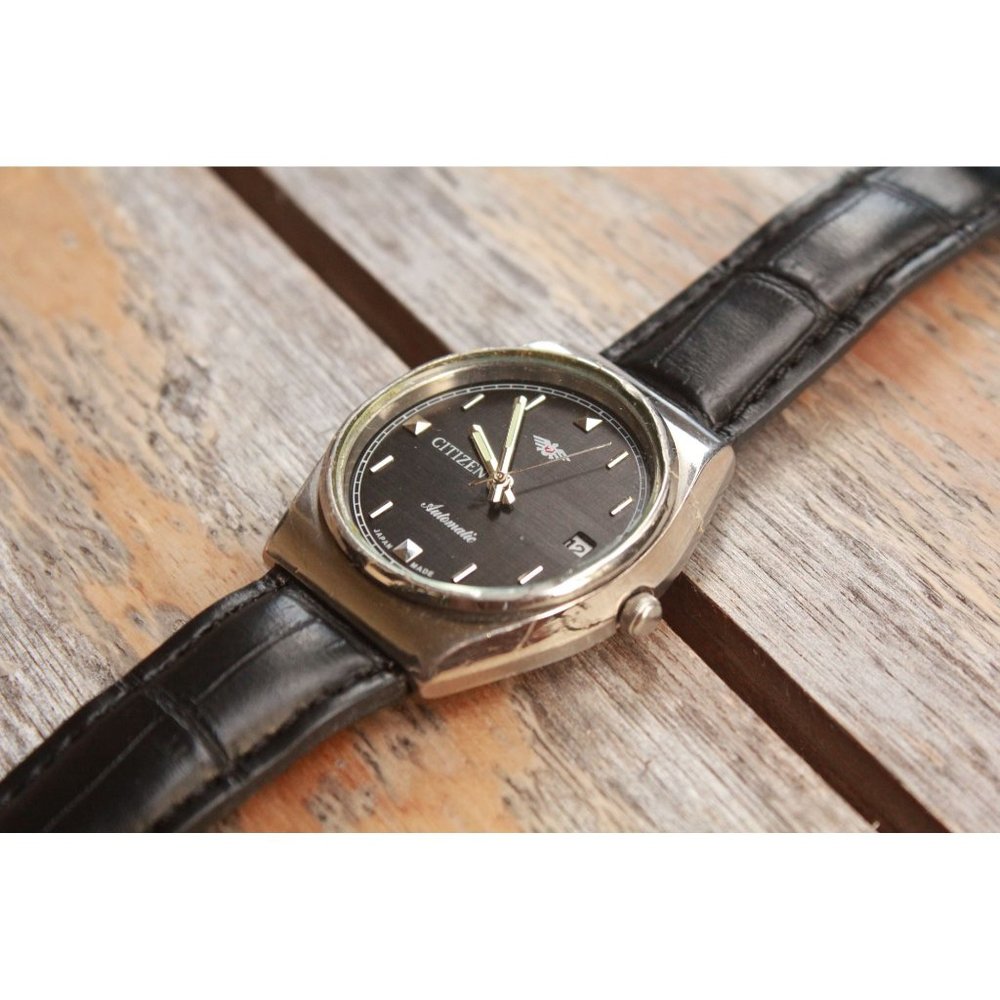 Citizen Men's Black Dial Watch with Silver Case